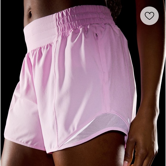LULULEMON HOTTY HOT HR SHORTS 4” in VITA PINK SZ 46 NWT